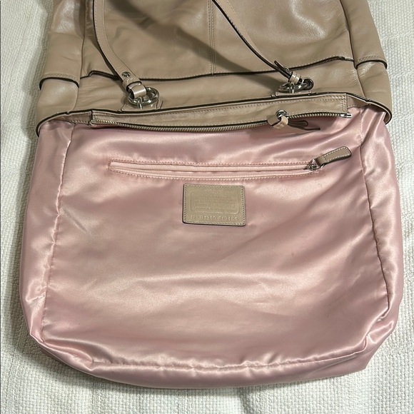 Coach F19456 Tall Gallery Putty Colored Leather Tote - Picture 9 of 10